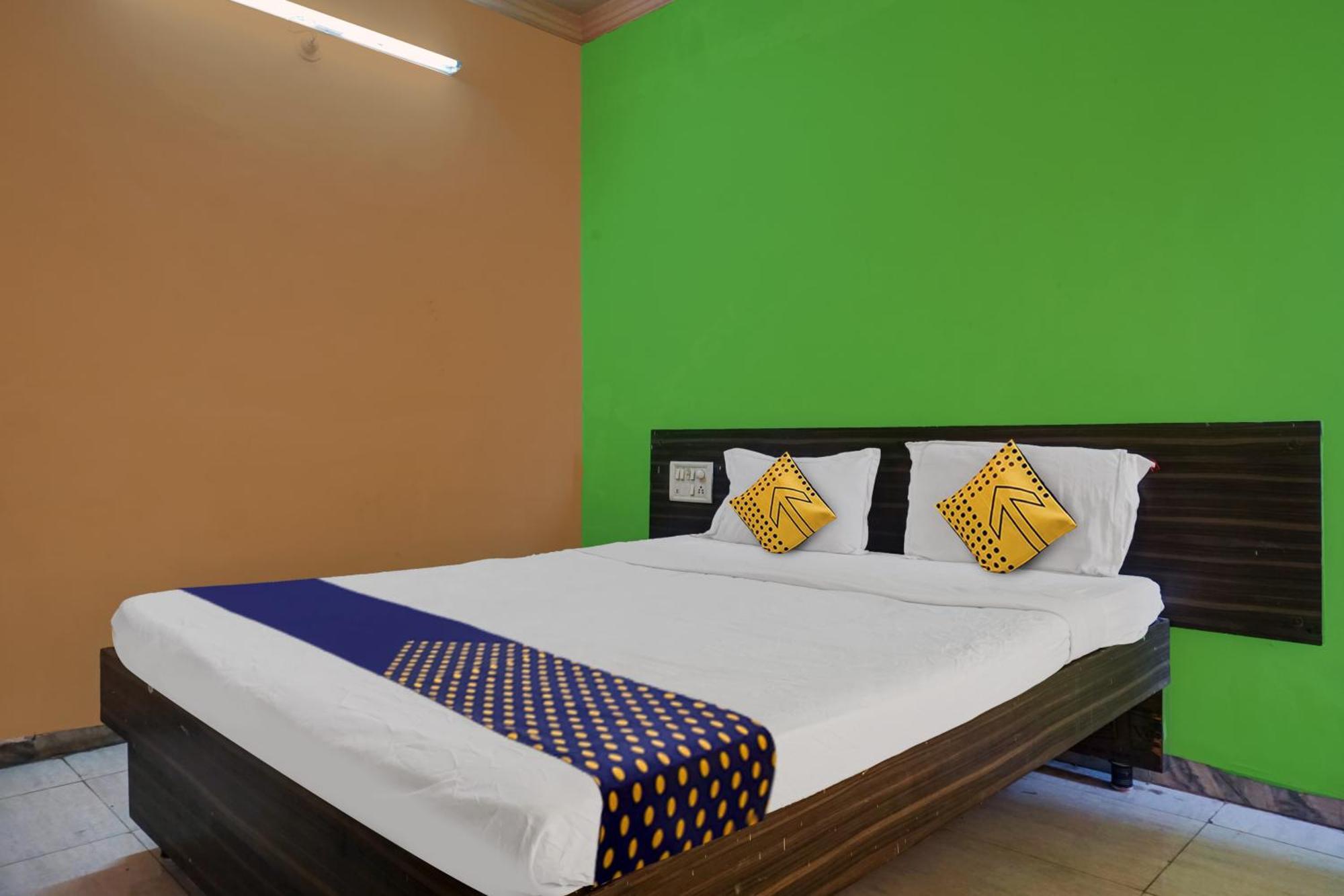 Hotel O Akash Lodge Lātūr エクステリア 写真
